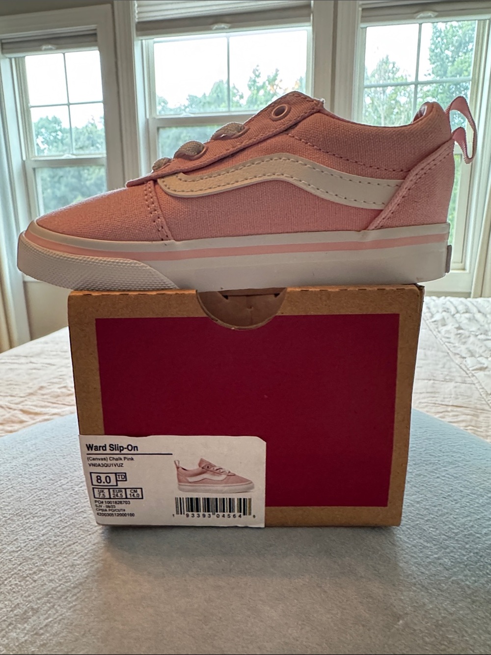 Vans Kids Ward Slip-On in Light Pink with White Stripe